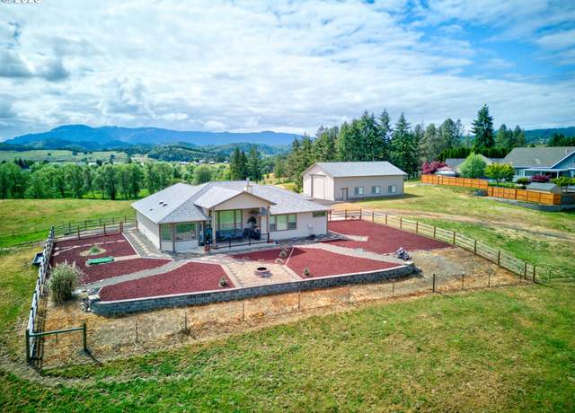 Property at 910 Swallow Ave, Sutherlin, OR 97479, 3 beds, 2 baths