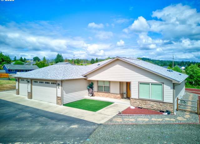 Property at 910 Swallow Ave, Sutherlin, OR 97479, 3 beds, 2 baths