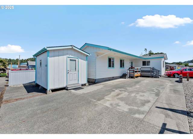 Property at 6 Creek Ln, Lakeside, OR 97449, 1 bed, 1 bath