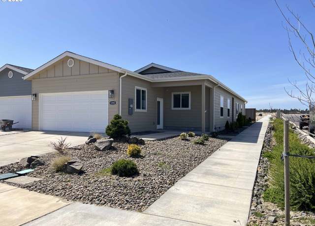 Property at 5282 Nopal St, Florence, OR 97439, 3 beds, 2 baths