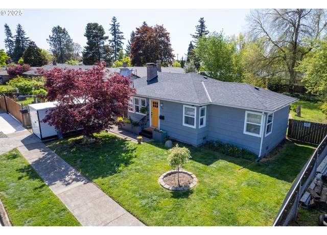 Property at 163 NE 8th Ave, Hillsboro, OR 97124, 2 beds, 1 bath
