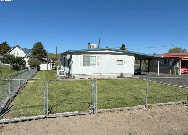 Property at 402 NW 2nd St, Enterprise, OR 97828, 2 beds, 1 bath