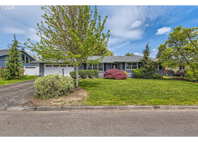 Property at 1275 NE Oleander Ln, Hillsboro, OR 97124, 3 beds, 1.5 baths