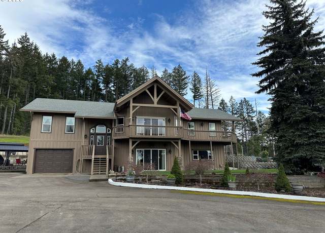 Property at 1030 Foster Ave, Sutherlin, OR 97479, 3 beds, 3 baths