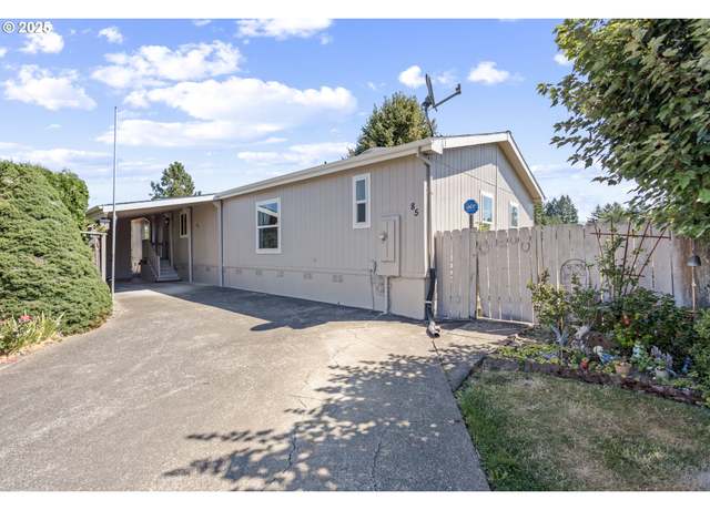 Property at 1000 S Mckern Ct #85, Newberg, OR 97132, 4 beds, 2 baths
