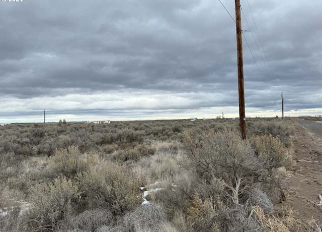 Property at Glitter Ln #5900, Christmas Valley, OR 97641
