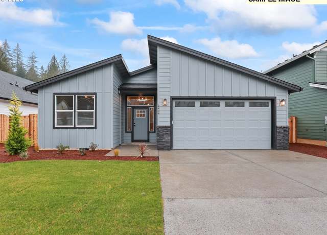 Property at 2638 NE Justus Ave, Estacada, OR 97023, 3 beds, 2 baths
