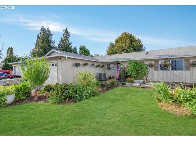 Property at 1349 Juniper St N, Keizer, OR 97303, 3 beds, 2 baths