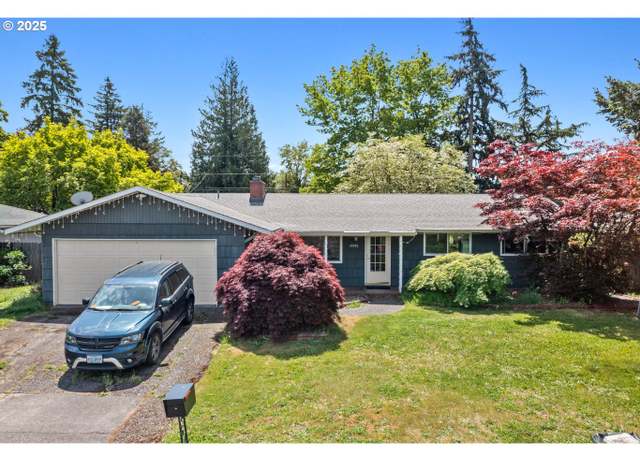 Property at 16006 SE Grant St, Portland, OR 97233, 3 beds, 1.5 baths