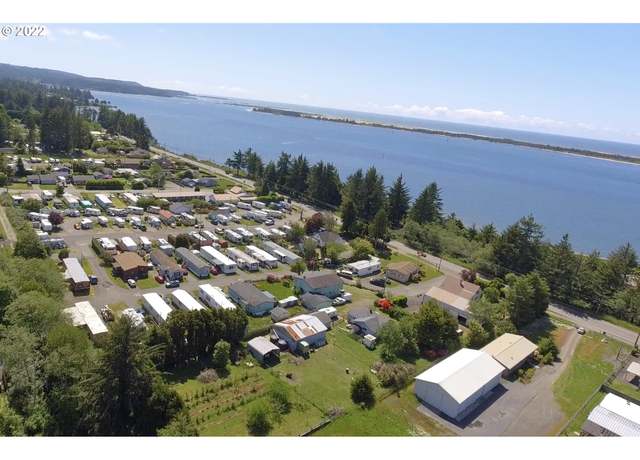 Property at 92252 Cape Arago Hwy, Coos Bay, OR 97420, 51 baths