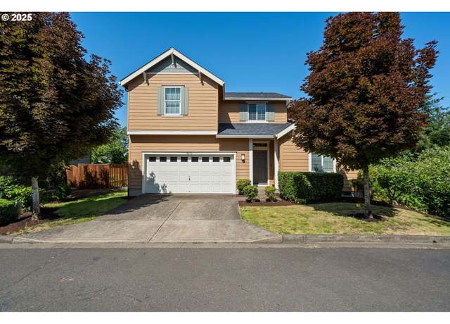 Property at 18876 Chanelle Way, Oregon City, OR 97045, 5 beds, 3 baths