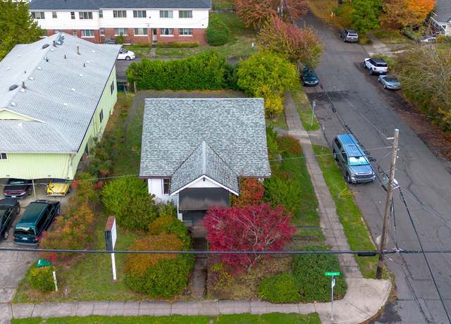 Property at 6055 E Burnside St, Portland, OR 97215