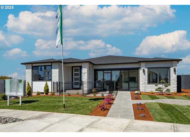 Property at 4216 N 12th Way, Ridgefield, WA 98642, 3 beds, 2.5 baths