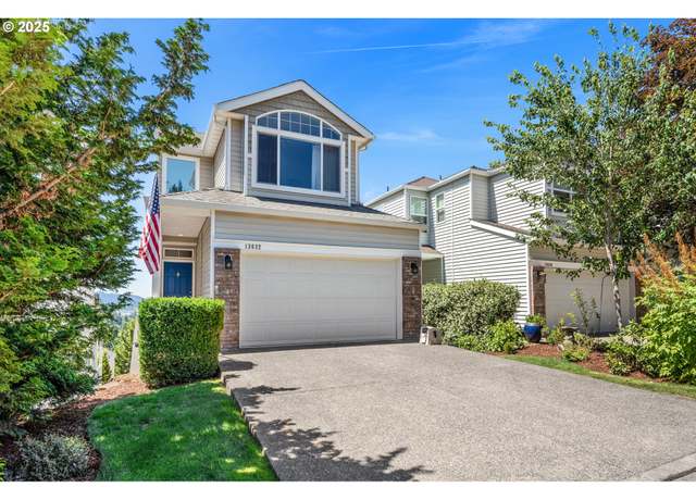 Property at 13622 SW Crestline Ct, Portland, OR 97224, 4 beds, 3.5 baths