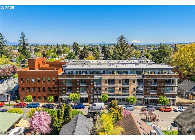 Property at 4216 N Mississippi Ave #402, Portland, OR 97217, 2 beds, 2 baths
