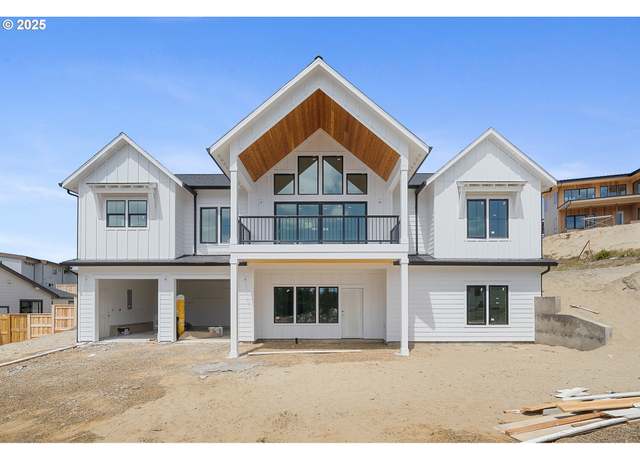 Property at 483 Meadows Dr, Manzanita, OR 97130, 3 beds, 2.5 baths