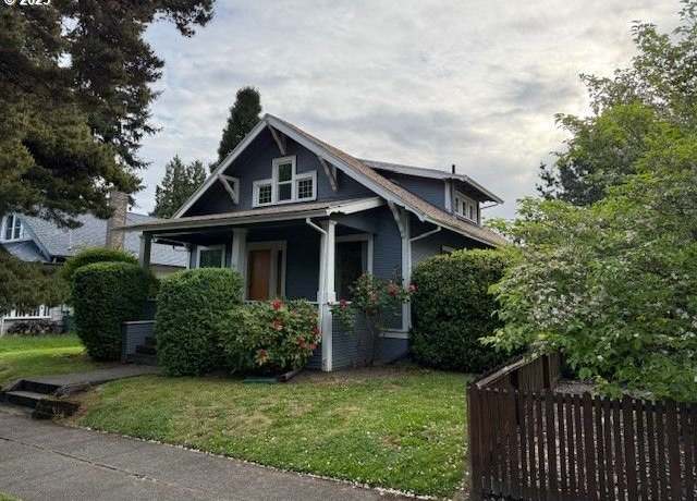 Property at 5816 NE 32nd Pl, Portland, OR 97211, 3 beds, 1 bath