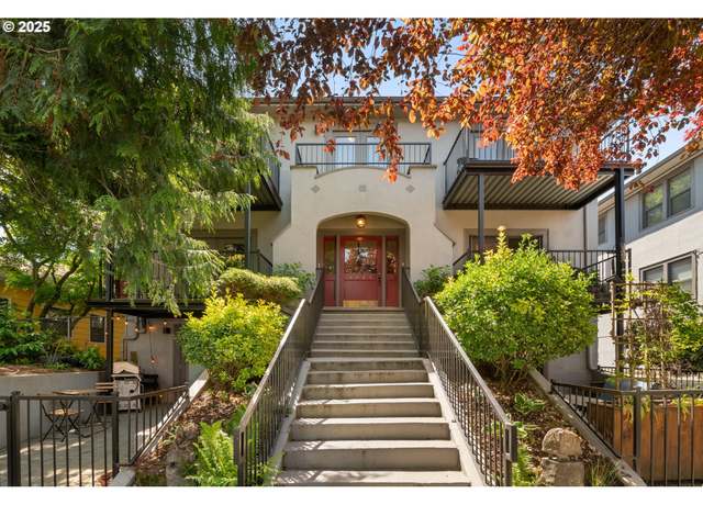 Property at 2024 NW Overton St #4, Portland, OR 97209, 1 bed, 1 bath
