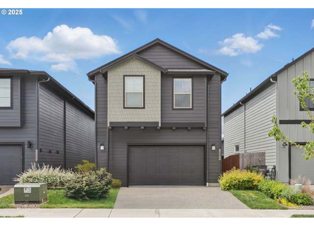 Property at 1201 N Auburn Pl, Ridgefield, WA 98642, 3 beds, 2.5 baths