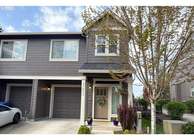 Property at 37833 Killarney St, Sandy, OR 97055, 3 beds, 2.5 baths