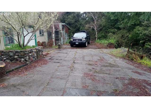 Property at 15782 Winriver Dr, Brookings, OR 97415