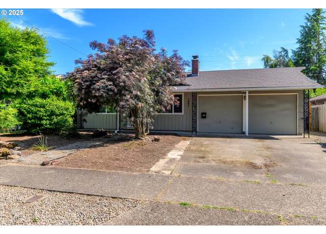 Property at 1367 Piedmont St, Springfield, OR 97477, 3 beds, 1 bath
