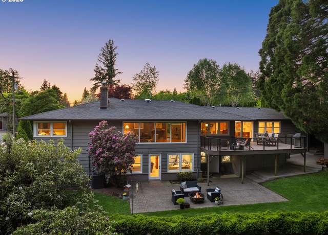 Property at 3370 SW Vista Dr, Portland, OR 97225, 4 beds, 3.5 baths