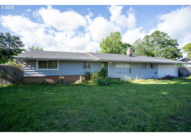Property at 1433 Inglewood Ave, Eugene, OR 97401, 3 beds, 1.5 baths