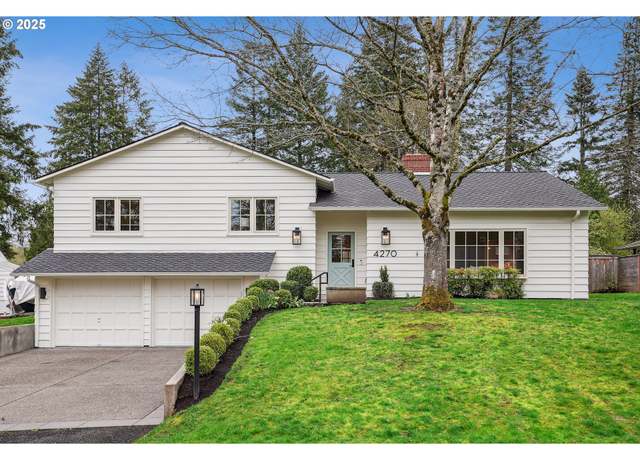 Property at 4270 SW Parkview Ave, Portland, OR 97225, 4 beds, 2.5 baths
