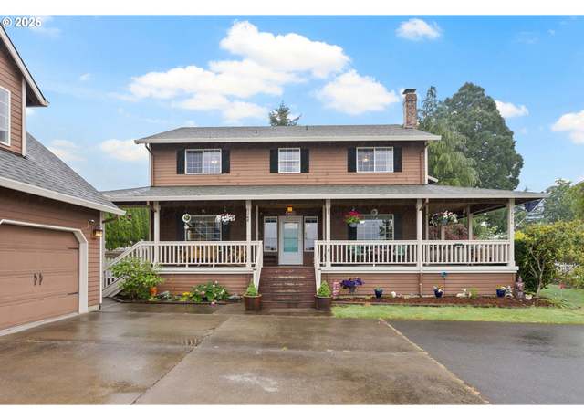 Property at 14504 SE Old Barn Ln, Damascus, OR 97089, 4 beds, 2.5 baths