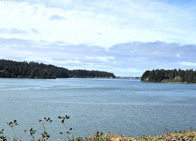 Property at 62228 Crown Point Rd, Coos Bay, OR 97420