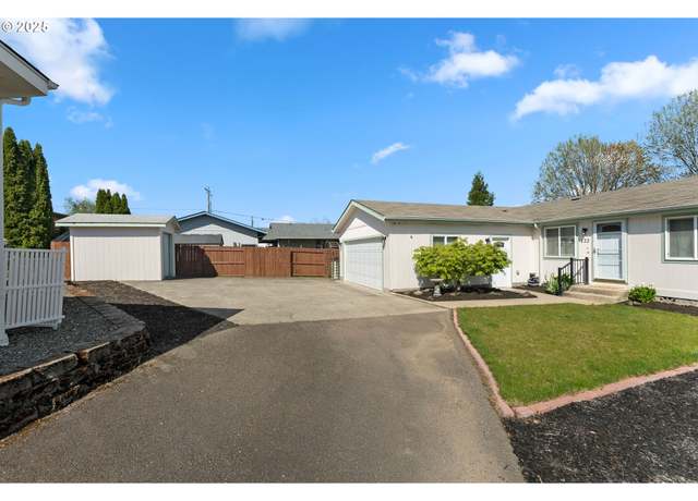 Property at 122 Kristi Lee Ln, Roseburg, OR 97471, 3 beds, 2 baths