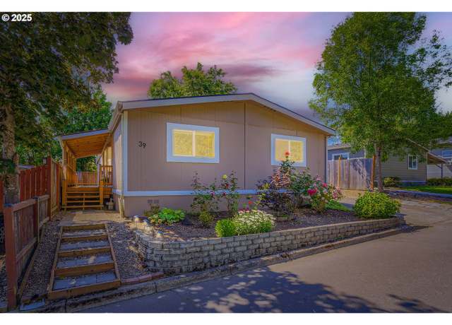 Property at 13620 SW Beef Bend Rd #39, Portland, OR 97224, 3 beds, 2 baths