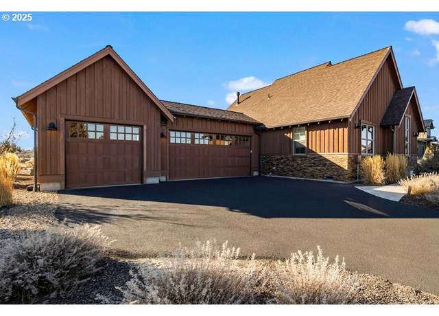 Property at 16648 SW Caballaro Ct, Powell Butte, OR 97753, 4 beds, 3 baths