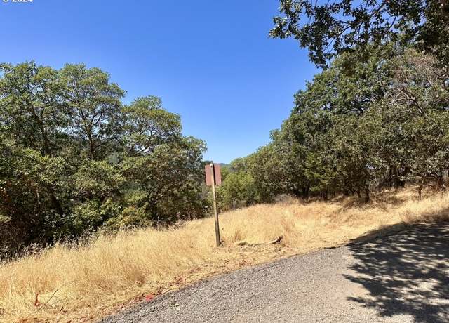 Property at 1400 N 7th Ave, Gold Hill, OR 97525