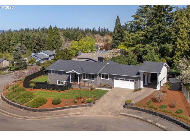 Property at 19666 Kapteyns St, West Linn, OR 97068, 4 beds, 3 baths