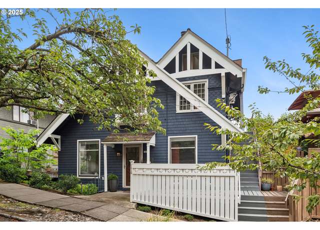 Property at 1415 SW Hall St, Portland, OR 97201, 5 beds, 4 baths