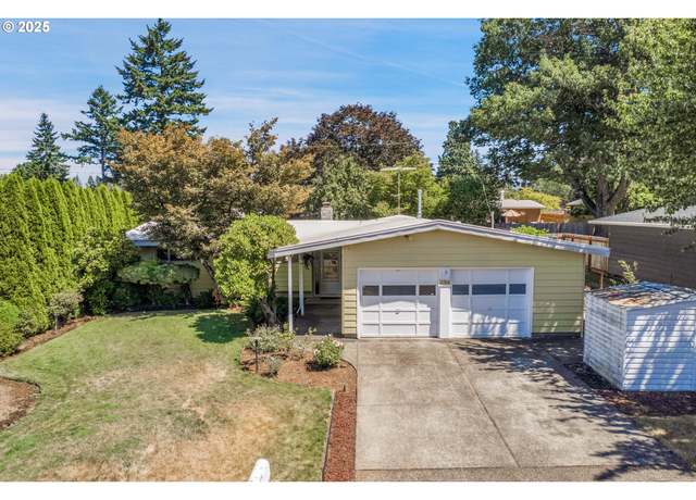 Property at 3704 SE 166th Ave, Portland, OR 97236, 3 beds, 1.5 baths