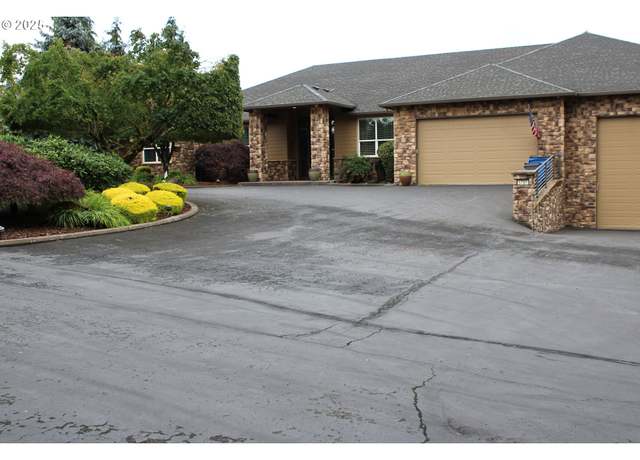 Property at 6704 NW 192nd St, Ridgefield, WA 98642, 3 beds, 3.5 baths