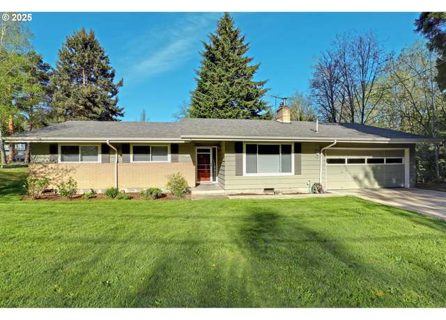 Property at 9351 SW 26th Ave, Portland, OR 97219, 3 beds, 1.5 baths