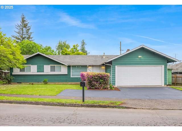 Property at 23554 SE Oak St, Gresham, OR 97030, 3 beds, 1 bath