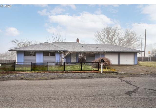 Property at 5350 SW 160th Ave, Beaverton, OR 97007, 3 beds, 2 baths