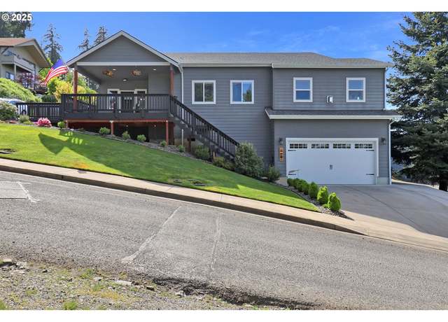 Property at 703 Holbrook Ln, Creswell, OR 97426, 4 beds, 3 baths