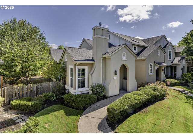 Property at 6769 NE Rosebay Dr, Hillsboro, OR 97124, 2 beds, 2 baths