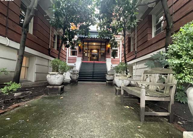 Property at 2083 NW Johnson St #5, Portland, OR 97209, 1 bed, 1 bath