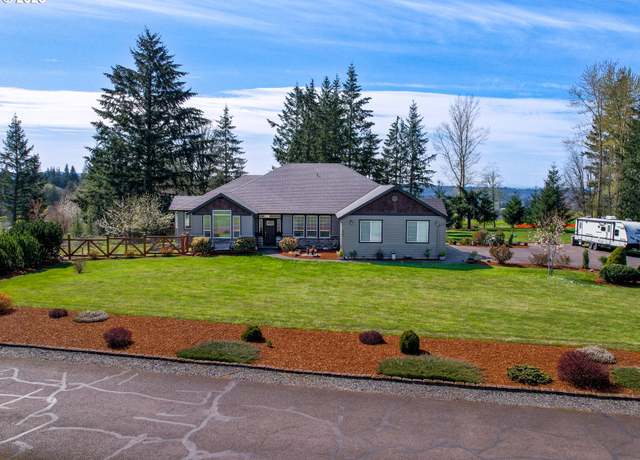 Property at 29681 SE Sunview Ln, Estacada, OR 97023, 3 beds, 2.5 baths