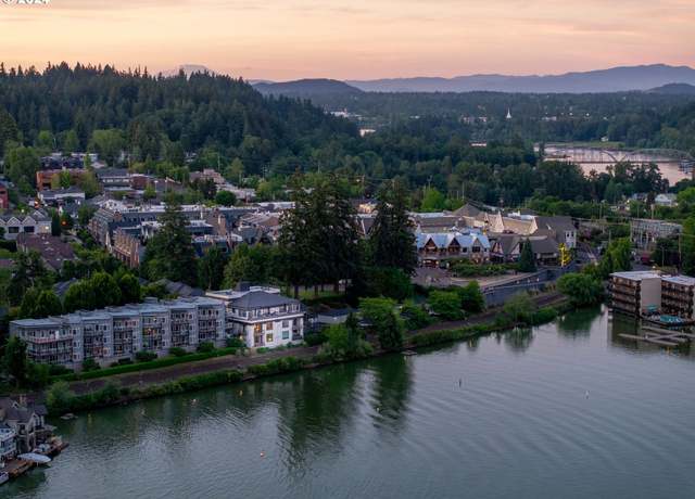 Property at 151 3rd St, Lake Oswego, OR 97034, 3 beds, 2.5 baths