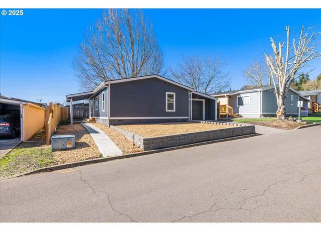 Property at 13620 SW Beef Bend Rd #36, King City, OR 97224, 3 beds, 2 baths
