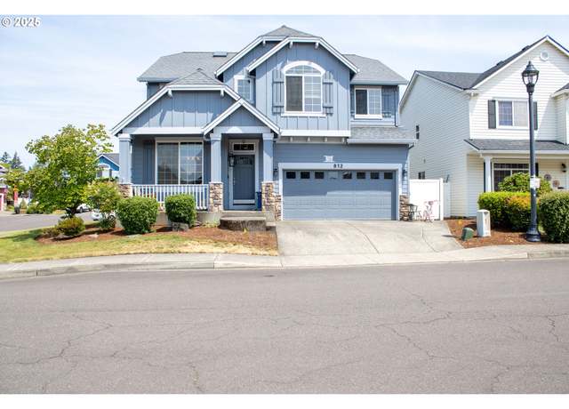 Property at 812 N 27th Ave, Cornelius, OR 97113, 5 beds, 3 baths