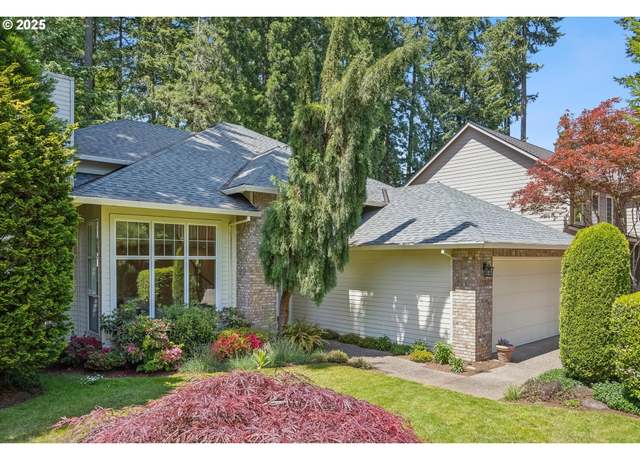 Property at 7770 SW Kingfisher Way, Durham, OR 97224, 4 beds, 2.5 baths